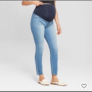 Maternity Crossover Panel Jeggings - Medium Wash